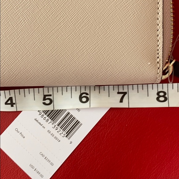 Kate Spade wallet ♠️ - Picture 7 of 7